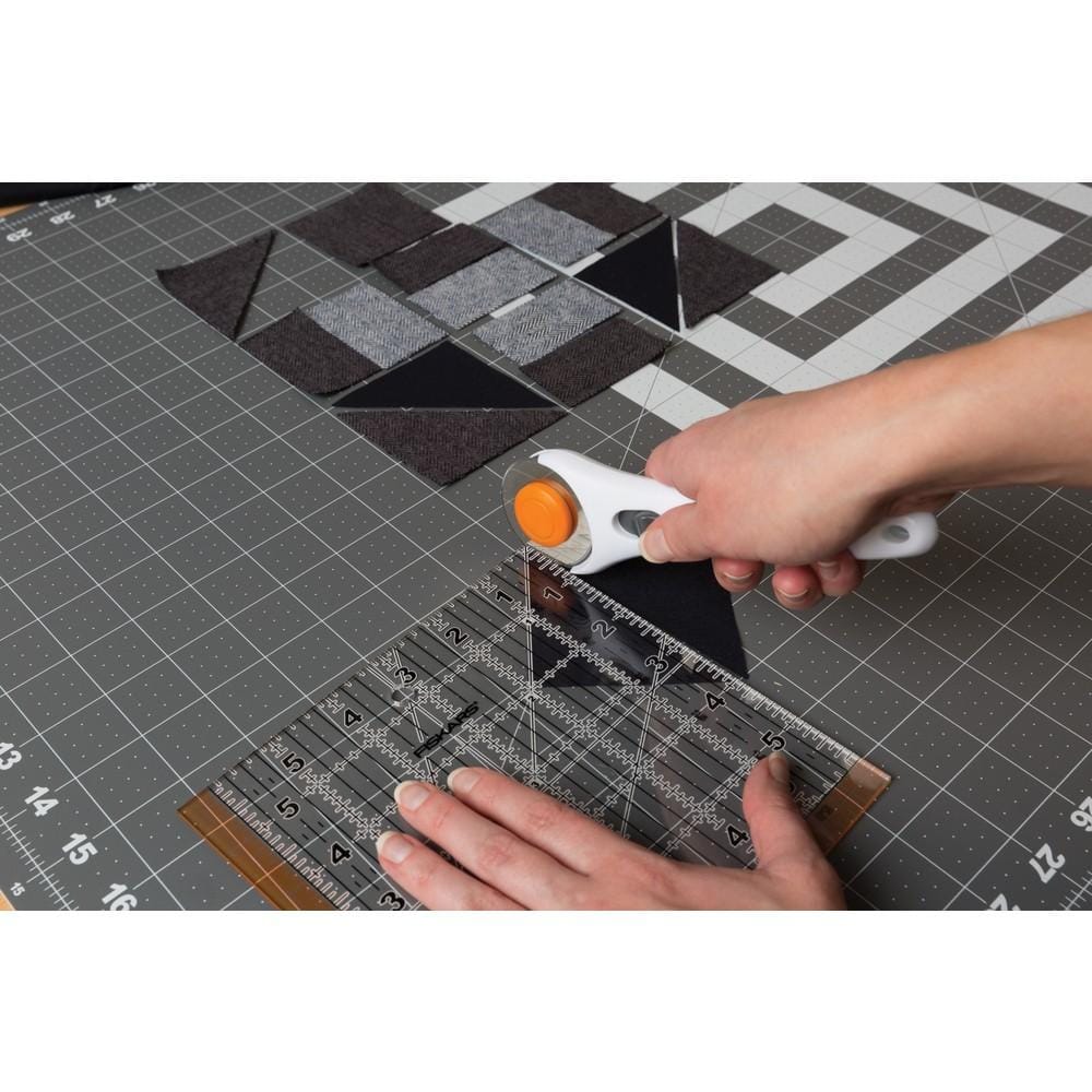 154320 Quilting Essentials Set 5pc_IU4_HR 154320 Quilting Essentials Set 5pc IU4 HR
