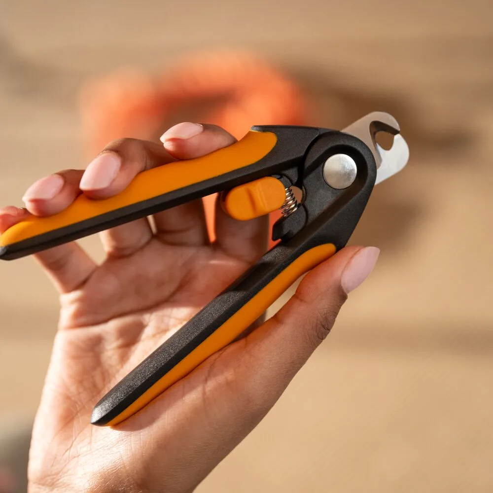 Square Medium 364710 Nail Clippers IU Grip